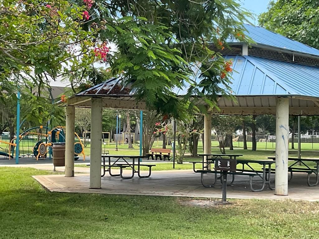 2100 Mercer Avenue, West Palm Beach, FL 33401 Photo