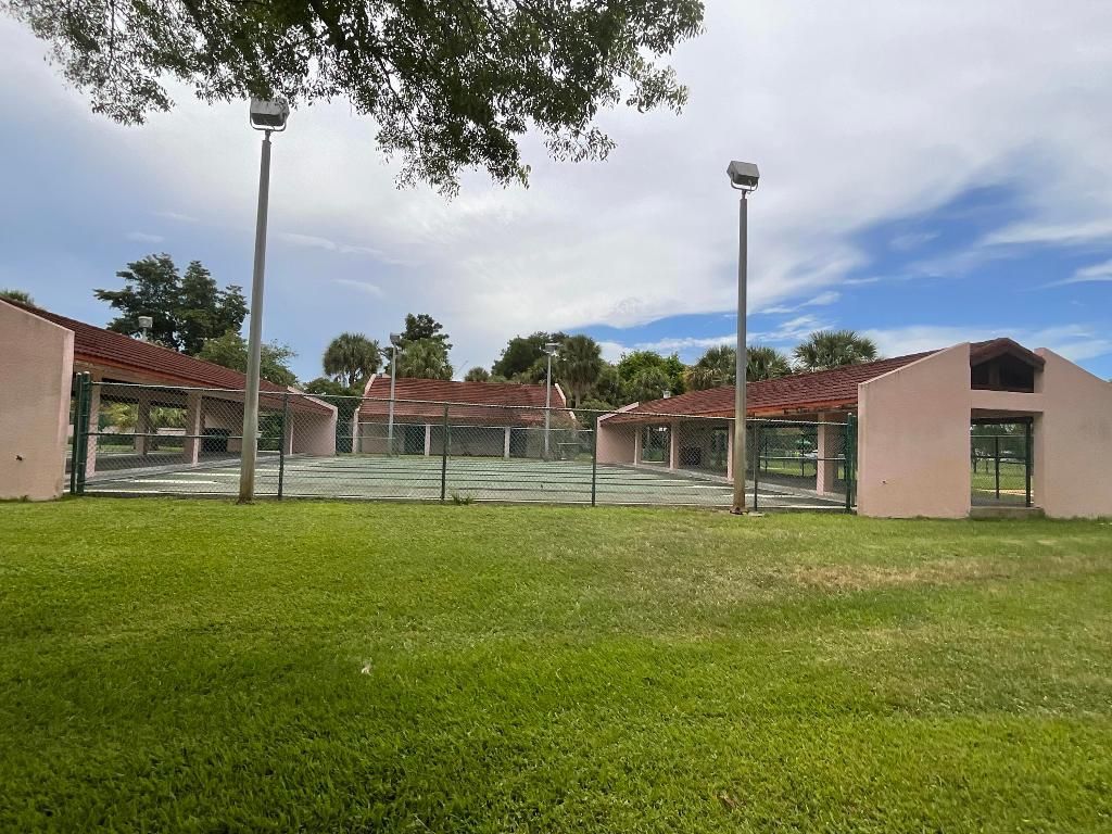 2100 Mercer Avenue, West Palm Beach, FL 33401 Photo