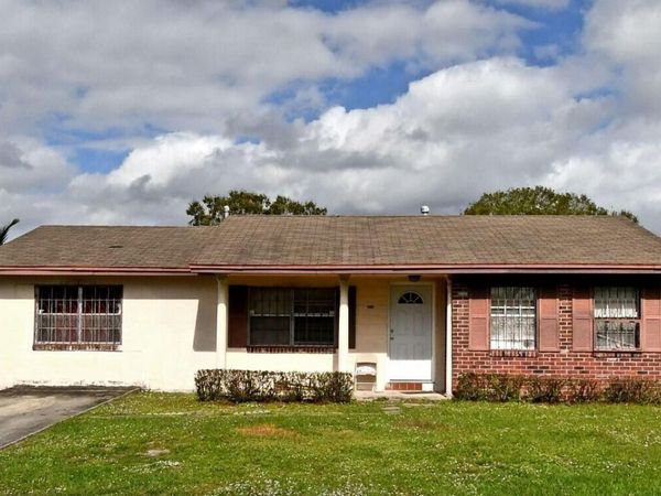 2904 Kingsley Drive, Fort Pierce, FL 34946