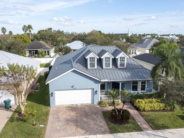 10720 SW Waterway Lane, Port St. Lucie, FL 34987