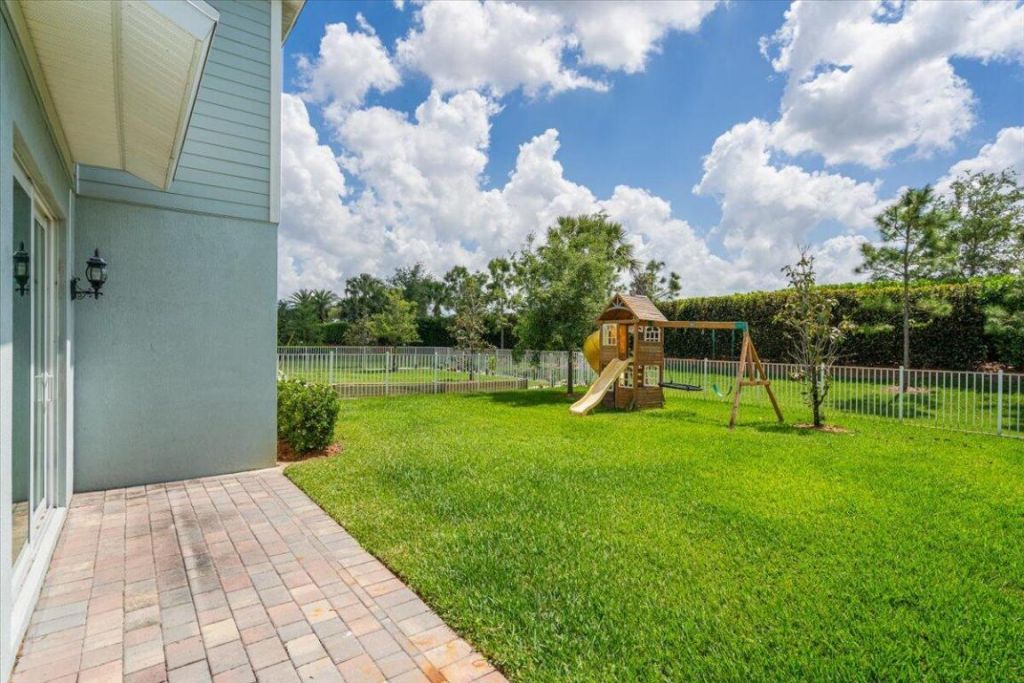 10131 SW Captiva Drive, Port Saint Lucie, FL 34987 Photo