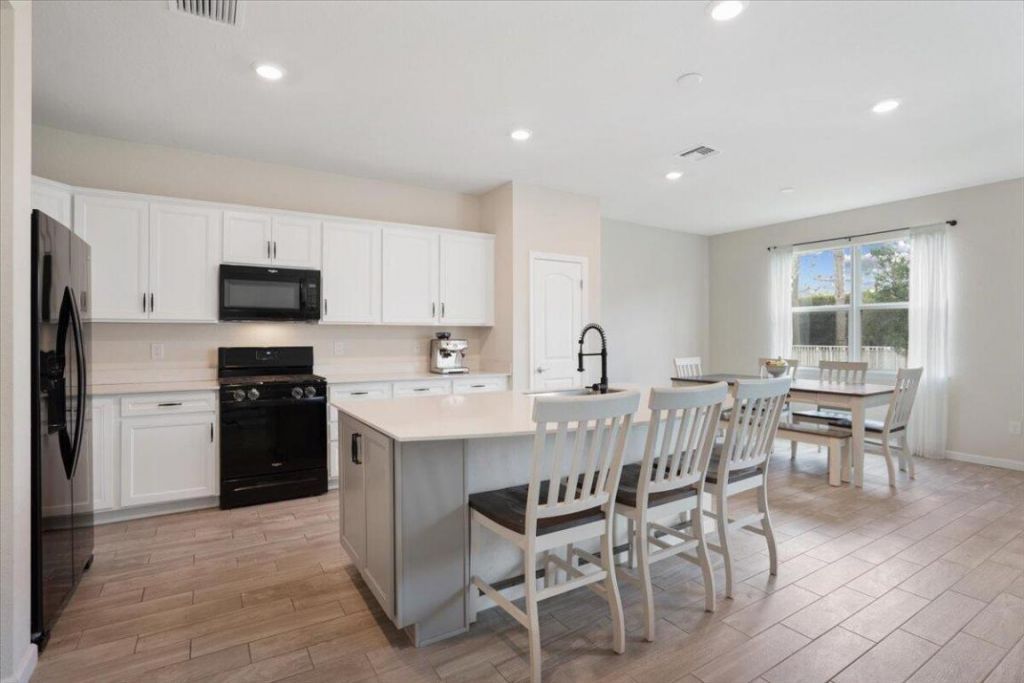 10131 SW Captiva Drive, Port Saint Lucie, FL 34987 Photo