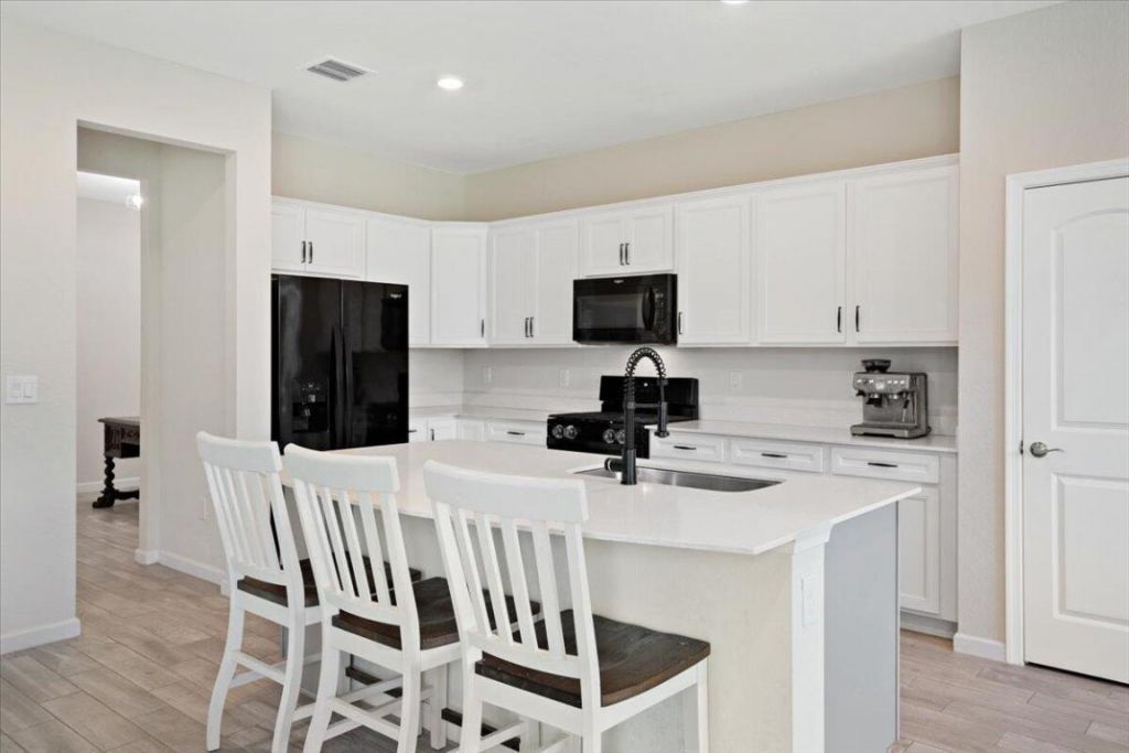 10131 SW Captiva Drive, Port Saint Lucie, FL 34987 Photo