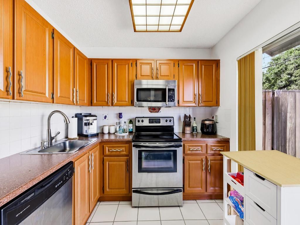 10381 SW 205th Terrace, Cutler Bay, FL 33189 Photo