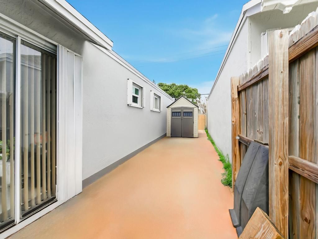 10381 SW 205th Terrace, Cutler Bay, FL 33189 Photo