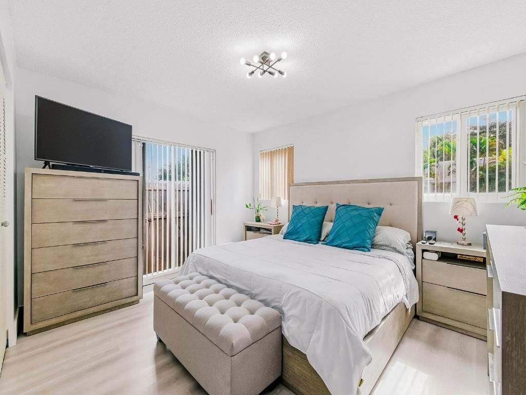 10381 SW 205th Terrace, Cutler Bay, FL 33189 Photo