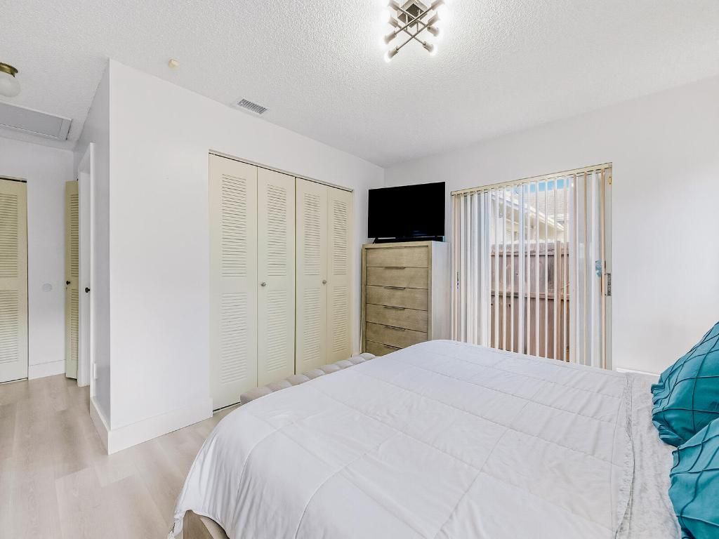 10381 SW 205th Terrace, Cutler Bay, FL 33189 Photo