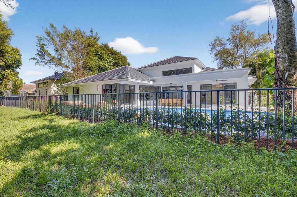 5723 Hamilton Way, Boca Raton, FL 33496 Photo