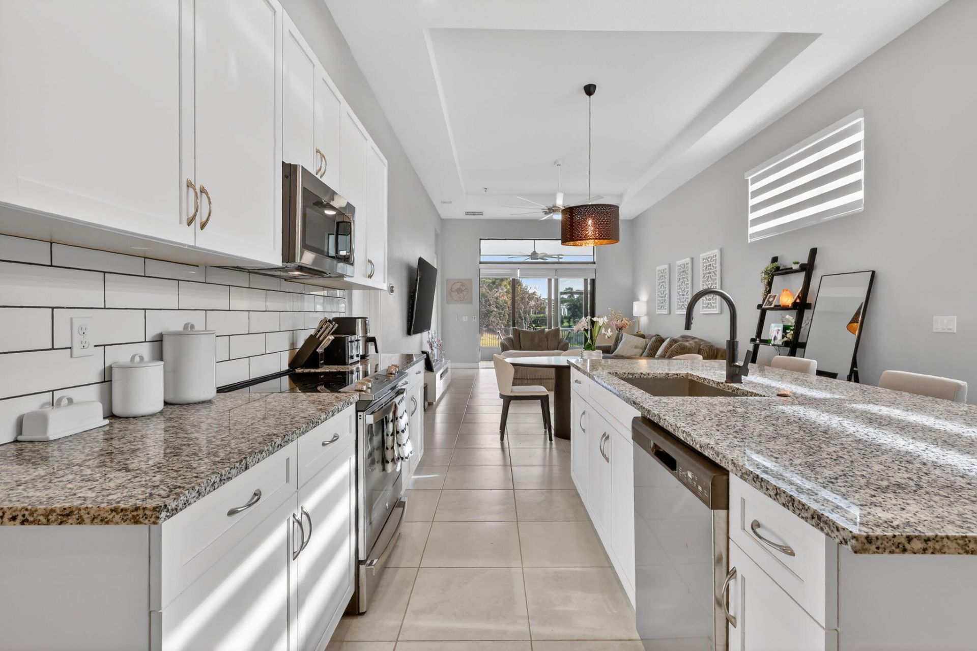 180 SE Via Bisento, Port Saint Lucie, FL 34952 Photo