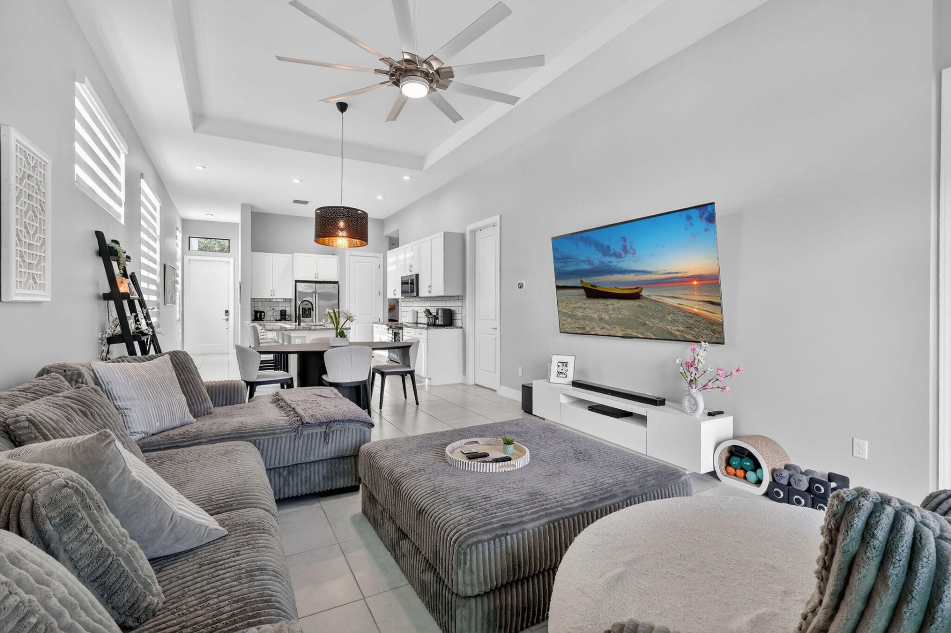 180 SE Via Bisento, Port Saint Lucie, FL 34952 Photo