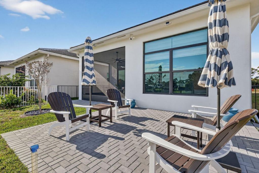 180 SE Via Bisento, Port Saint Lucie, FL 34952 Photo