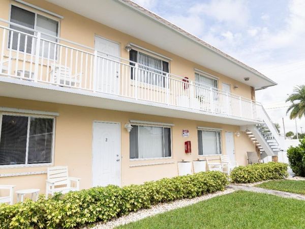 1905 Lake Worth Road, Lake Worth Beach, FL 33461