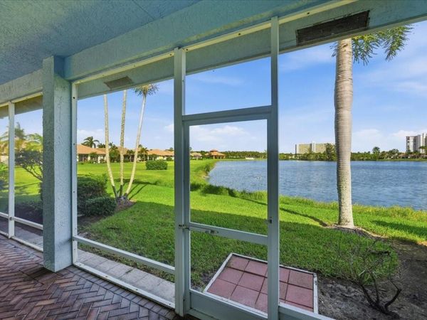 3336 Caracal Drive, Hutchinson Island, FL 34949