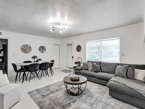 2001 Washington St, Hollywood, FL 33020