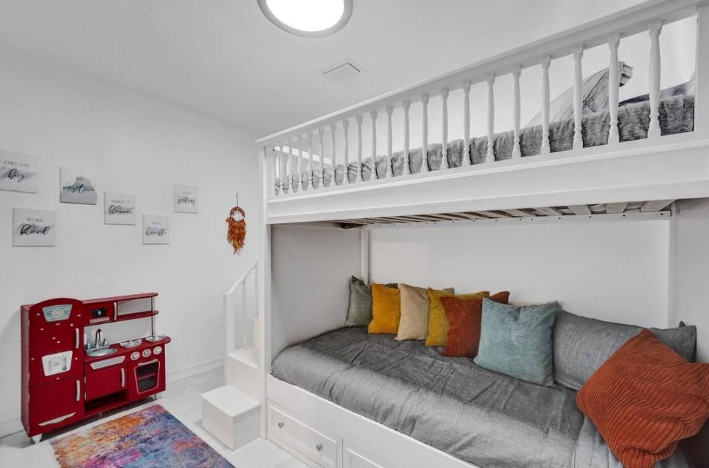 2001 Washington Street, Hollywood, FL 33020 Photo