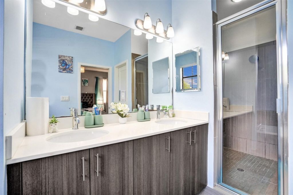 4875 NW 55th Place, Tamarac, FL 33319 Photo