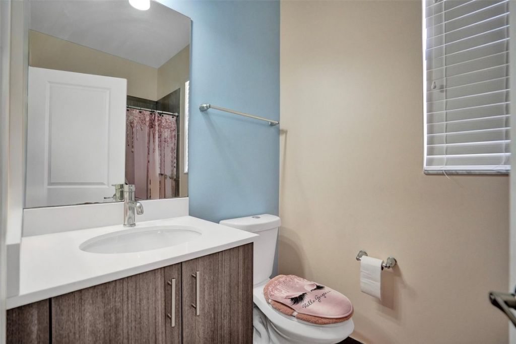 4875 NW 55th Place, Tamarac, FL 33319 Photo