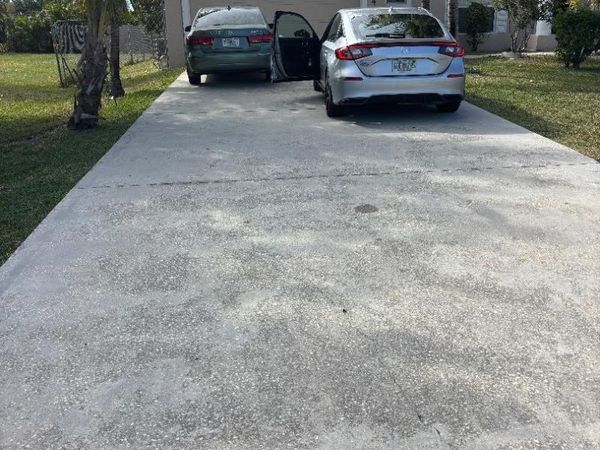 944 SW Delrio Boulevard, Port St. Lucie, FL 34953