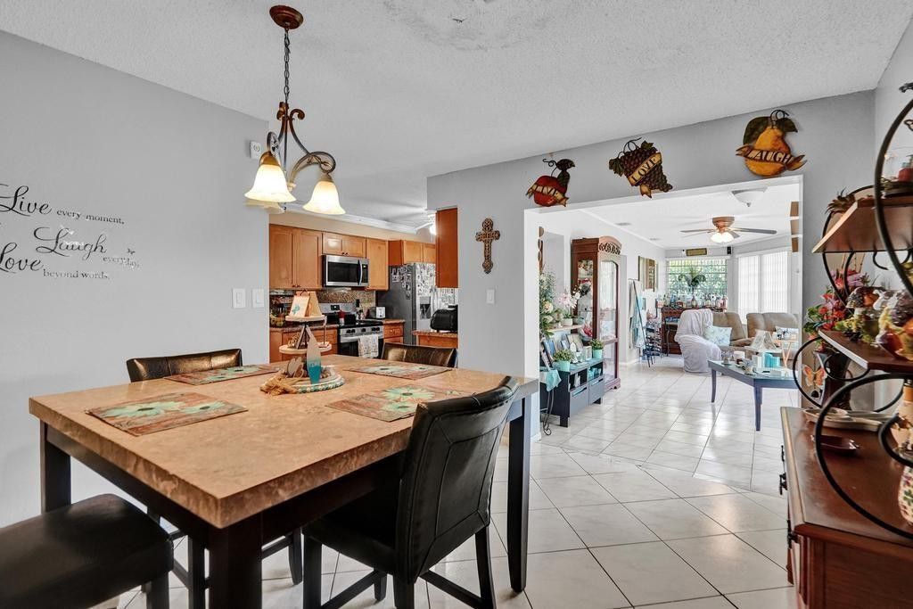 9516 NW 80th Court, Tamarac, FL 33321 Photo