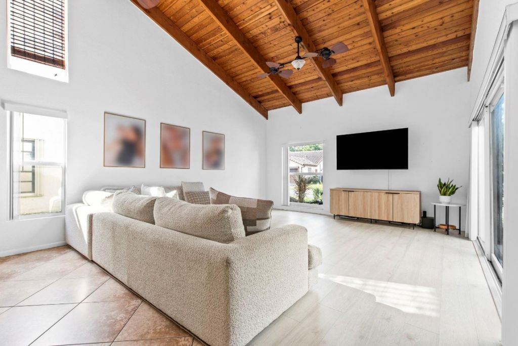 1621 Riverwood Lane, Coral Springs, FL 33071 Photo