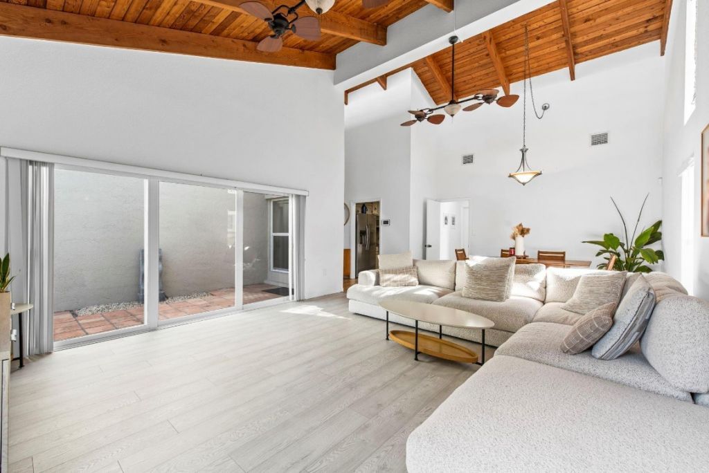 1621 Riverwood Lane, Coral Springs, FL 33071 Photo