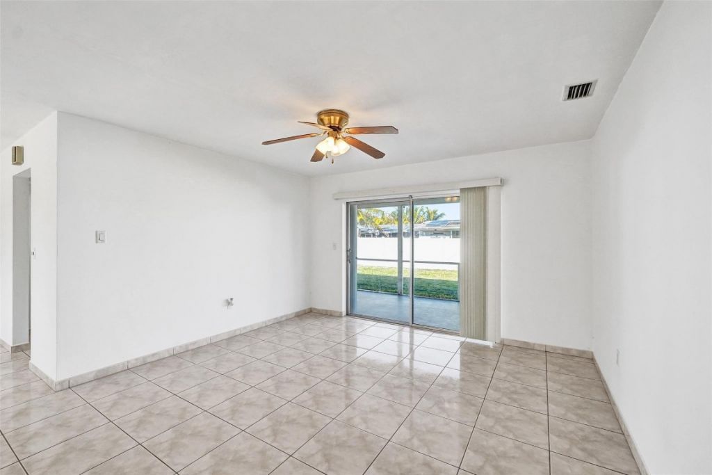 8211 NW 10th Street, Pembroke Pines, FL 33024 Photo