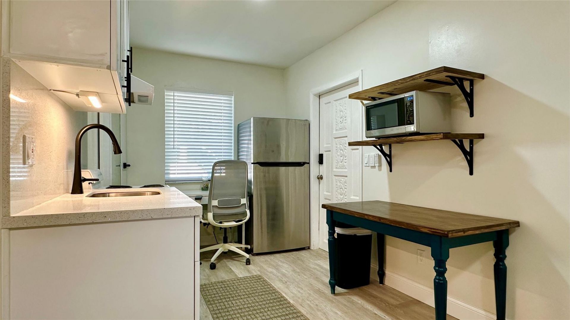 1145 NE 17th Terrace, Unit 2, Fort Lauderdale, FL 33304 Photo