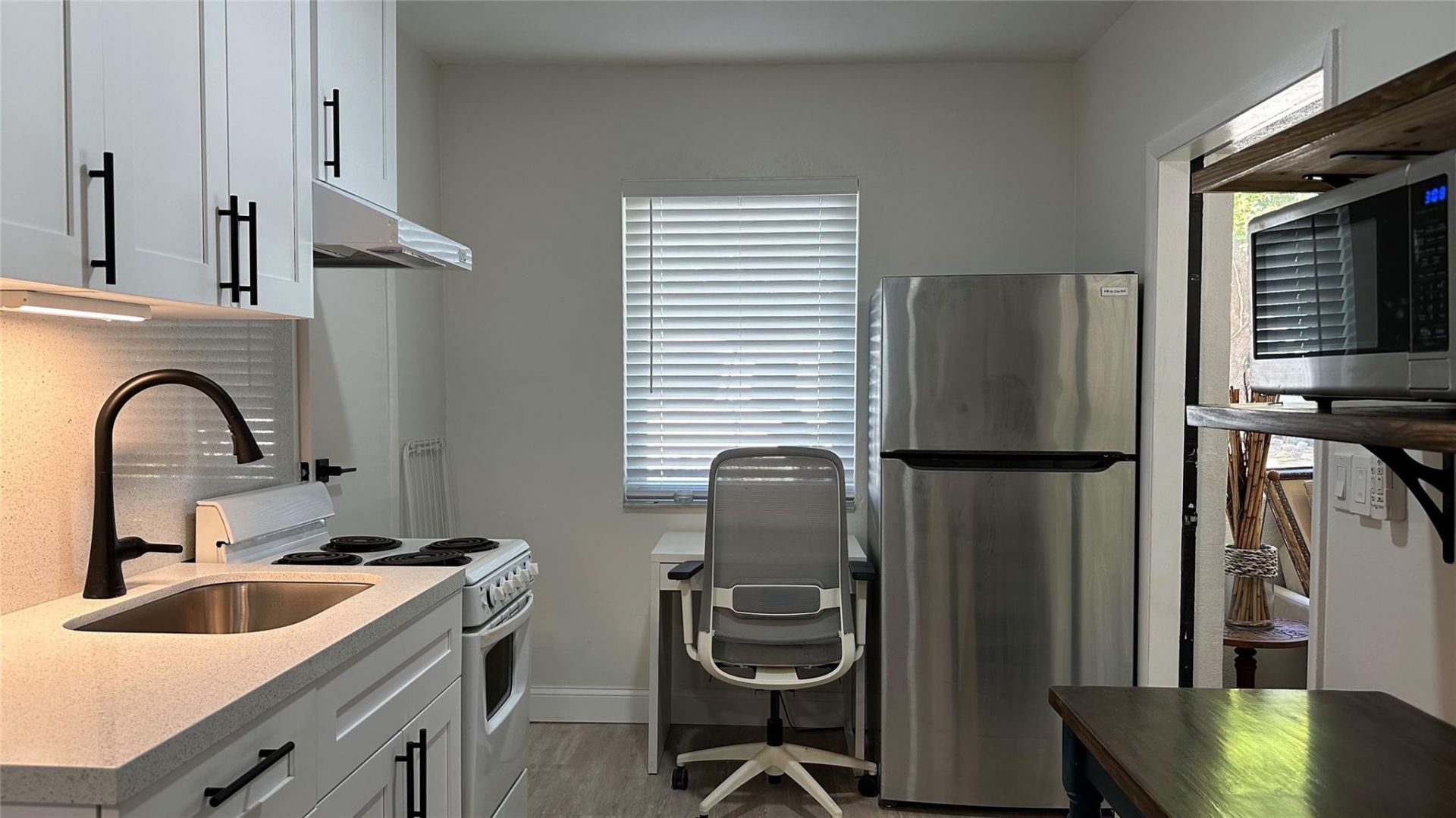 1145 NE 17th Terrace, Unit 2, Fort Lauderdale, FL 33304 Photo