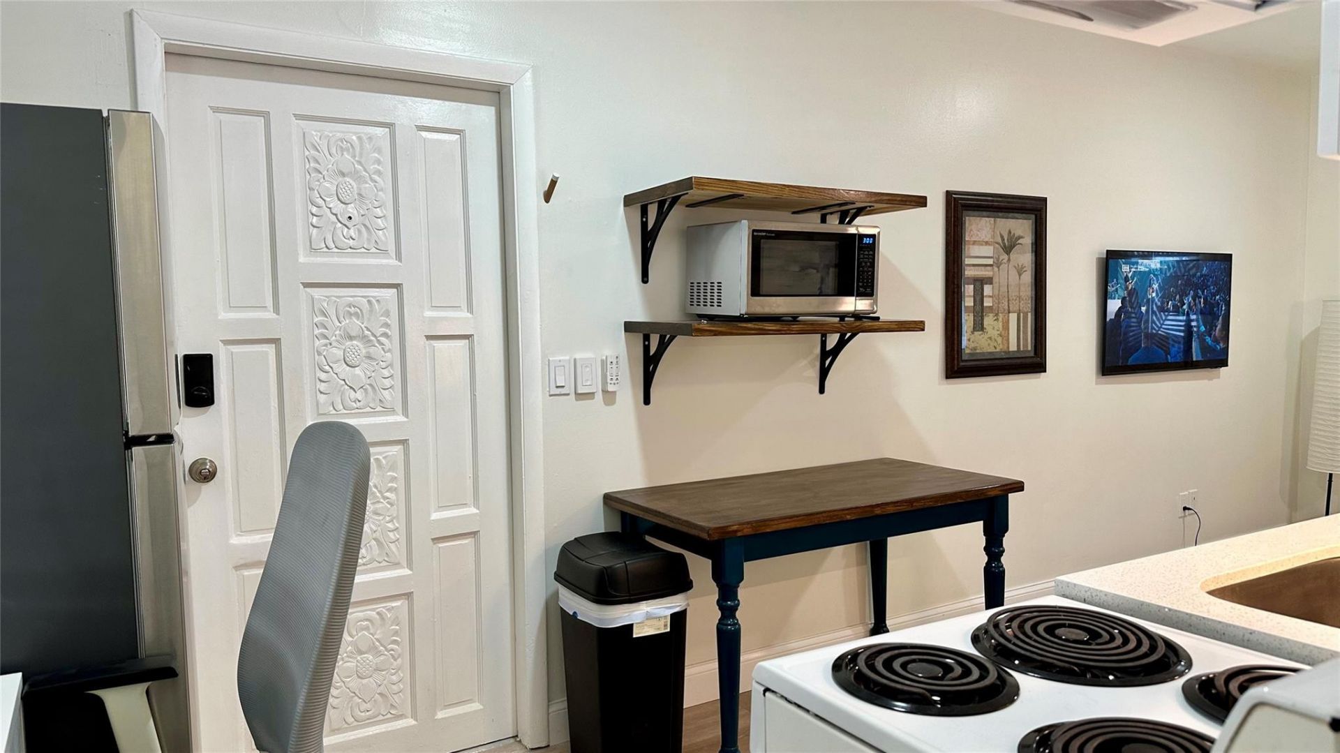 1145 NE 17th Terrace, Unit 2, Fort Lauderdale, FL 33304 Photo