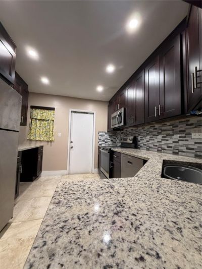 3575 Broken Woods Drive, Unit 601, Coral Springs, FL 33065 Photo