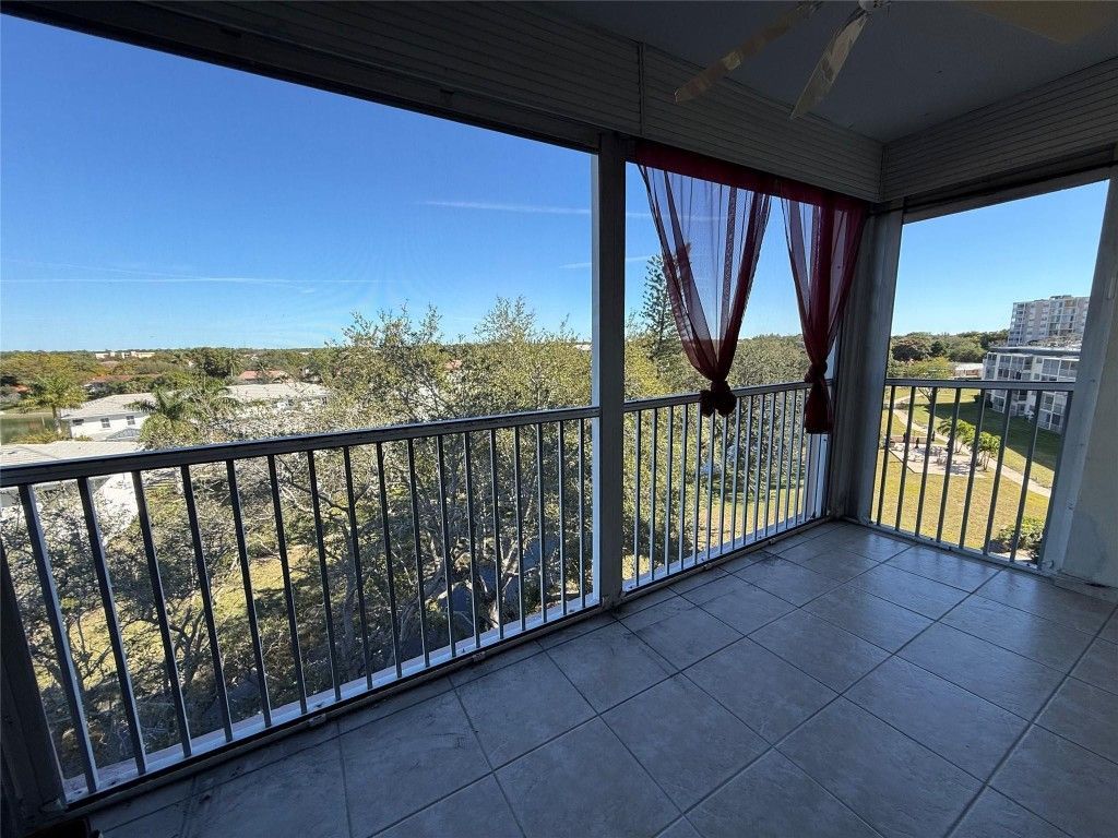 3575 Broken Woods Drive, Unit 601, Coral Springs, FL 33065 Photo