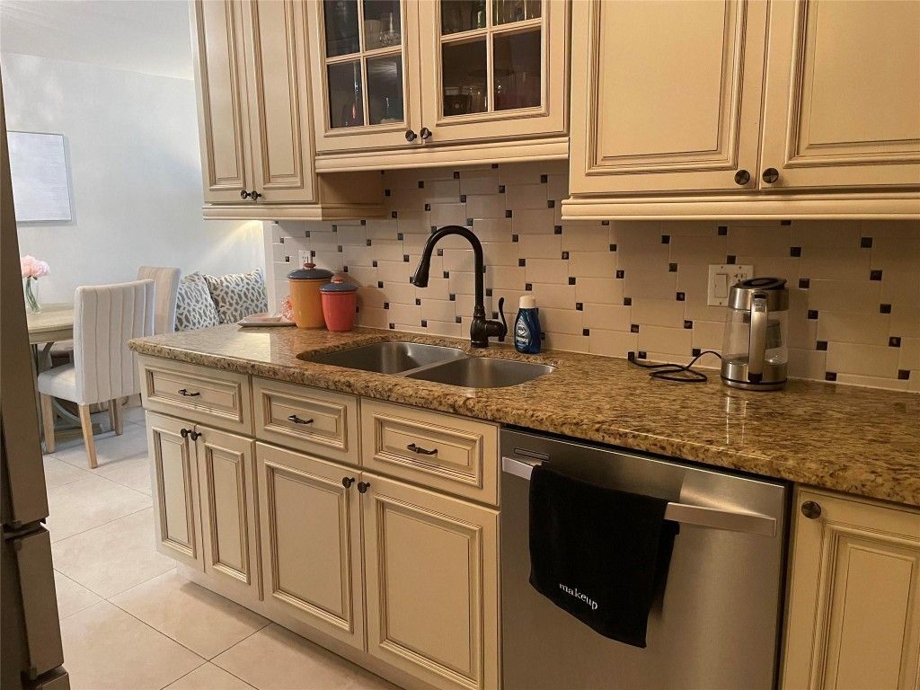 6407 Bay Club Drive, Unit 1, Fort Lauderdale, FL 33308 Photo