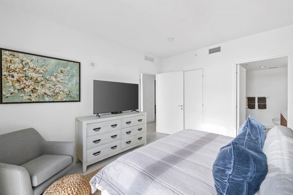 401 N Birch Road, Unit 607, Fort Lauderdale, FL 33304 Photo