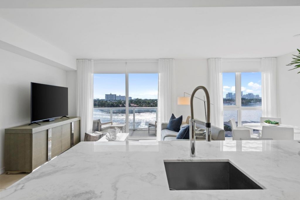 401 N Birch Road, Unit 607, Fort Lauderdale, FL 33304 Photo