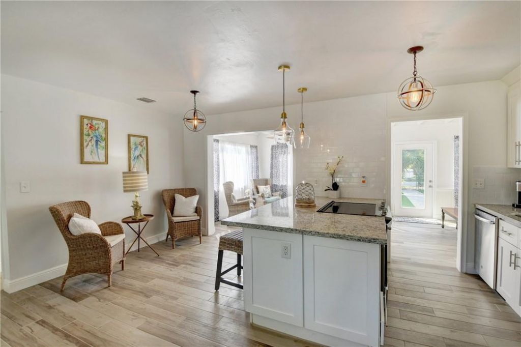 10 S Swinton Cir, Delray Beach, FL 33444 Photo