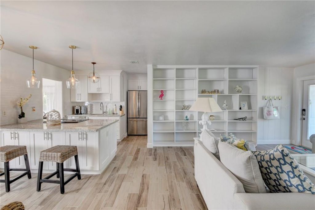 10 S Swinton Cir, Delray Beach, FL 33444 Photo