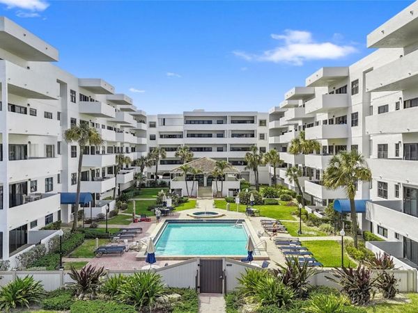 330 SE 20 Ave, Unit 514, Deerfield Beach, FL 33441