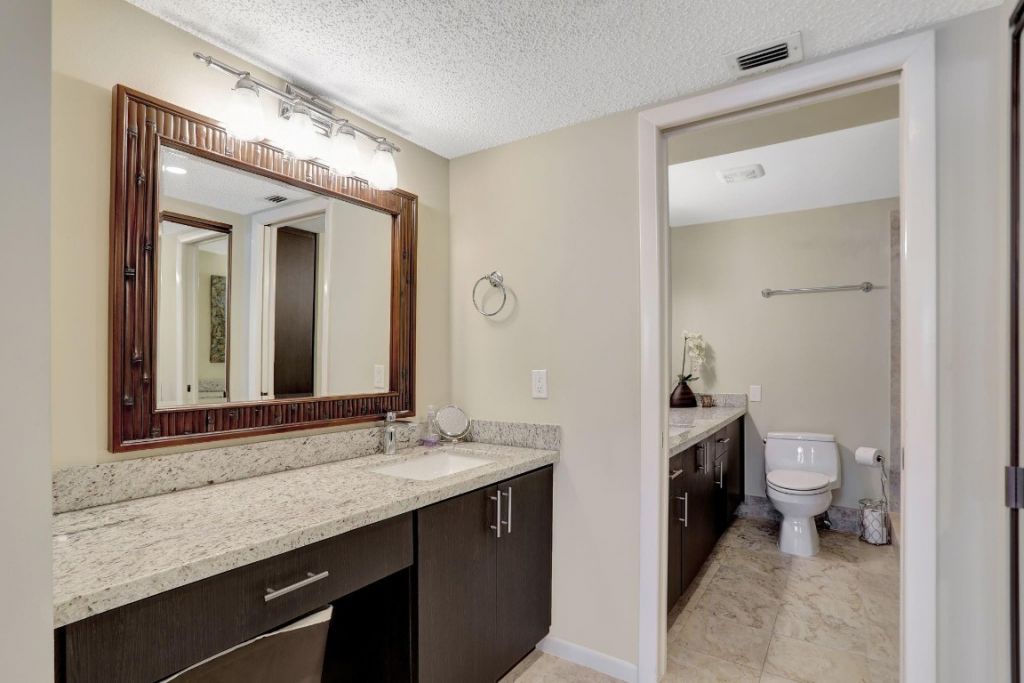 330 SE 20 Avenue, Unit 514, Deerfield Beach, FL 33441 Photo