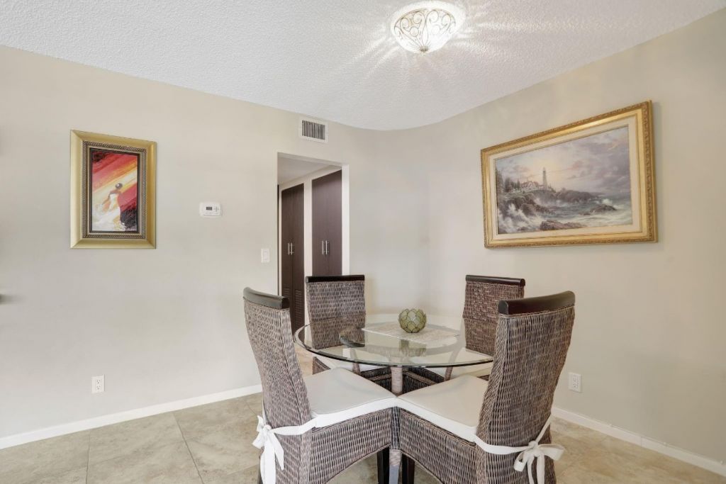 330 SE 20 Avenue, Unit 514, Deerfield Beach, FL 33441 Photo