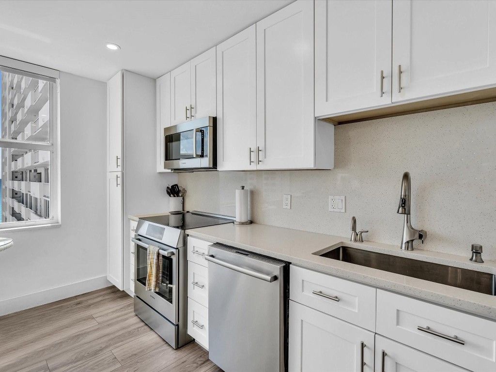 4300 N Ocean Boulevard, Unit 7H, Fort Lauderdale, FL 33308 Photo