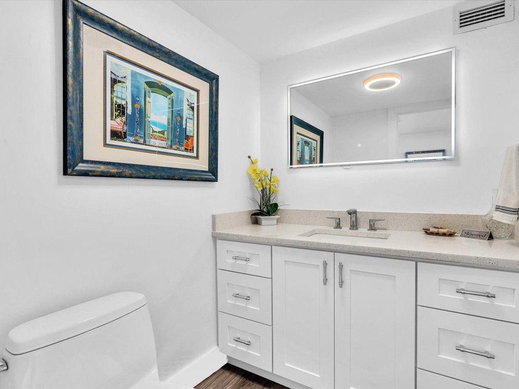 4300 N Ocean Boulevard, Unit 7H, Fort Lauderdale, FL 33308 Photo