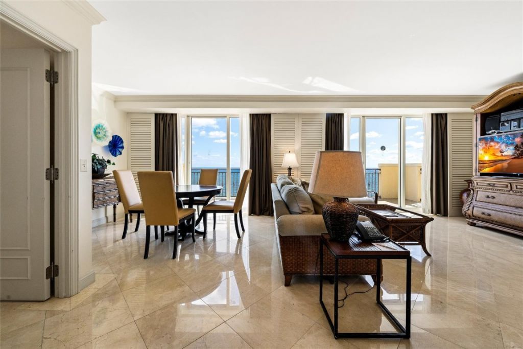 601 N Ft Lauderdale Bch Boulevard, Unit 1008, Fort Lauderdale, FL 33304 Photo