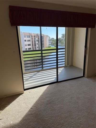10442 Sunrise Lakes Boulevard, Unit 303, Sunrise, FL 33322 Photo