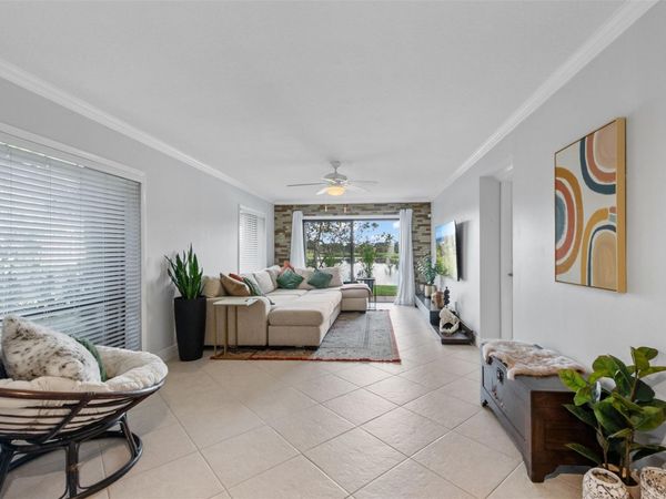 11927 SW 13th Court, Unit -, Davie, FL 33325