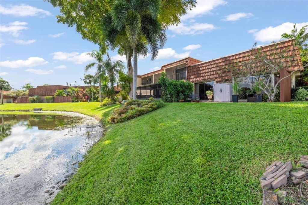 11927 SW 13th Court, Unit -, Davie, FL 33325 Photo