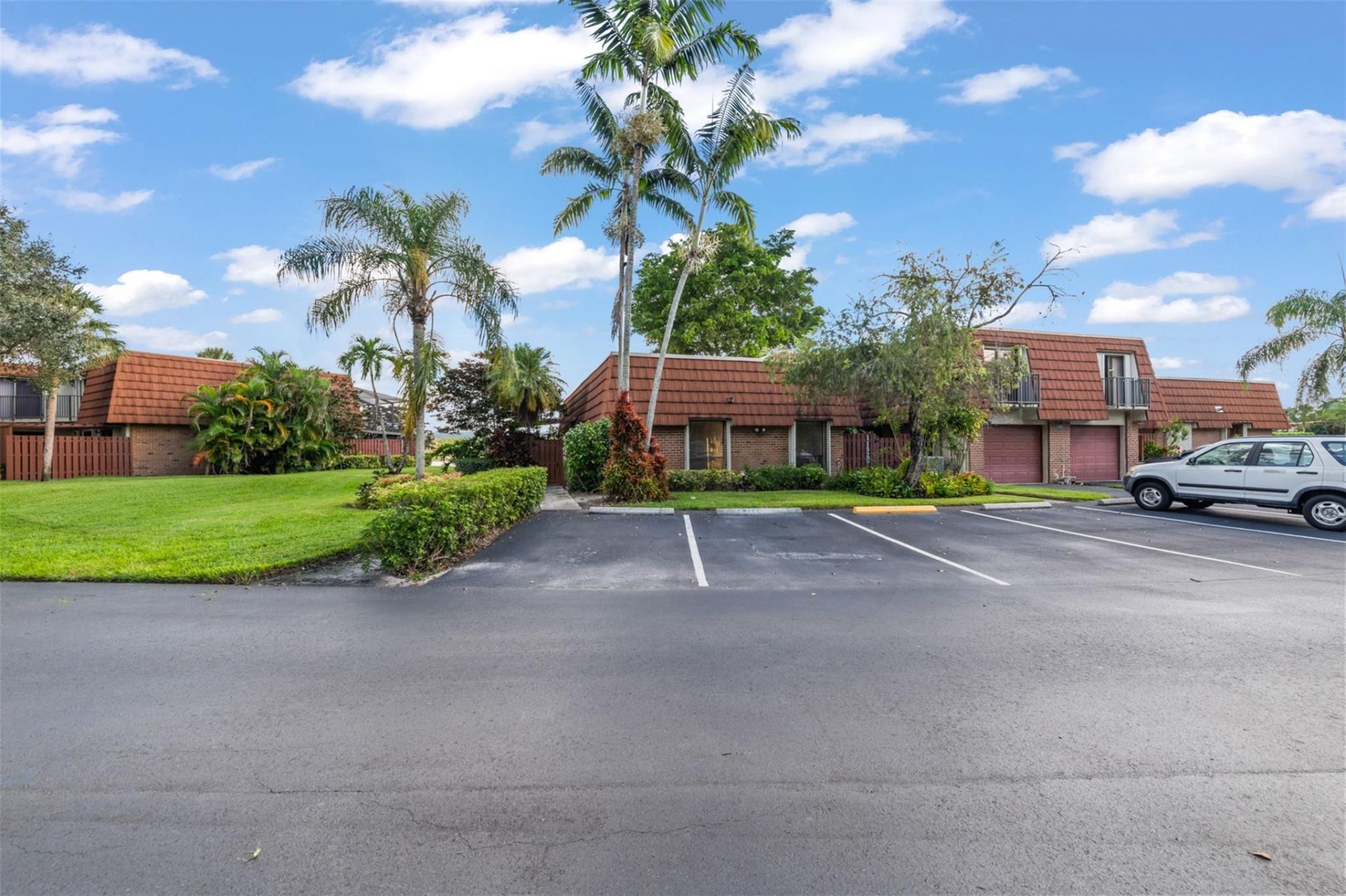 11927 SW 13th Court, Unit -, Davie, FL 33325 Photo
