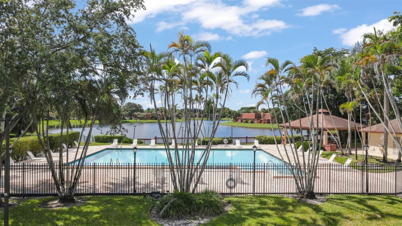 11927 SW 13th Court, Unit -, Davie, FL 33325 Photo