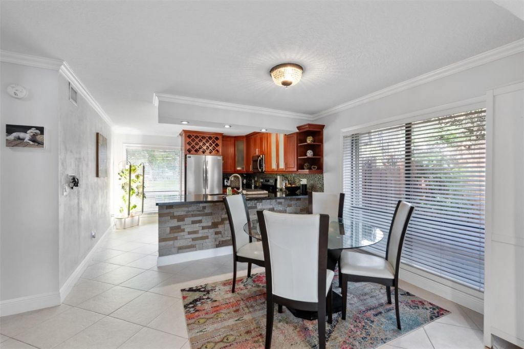 11927 SW 13th Court, Unit -, Davie, FL 33325 Photo