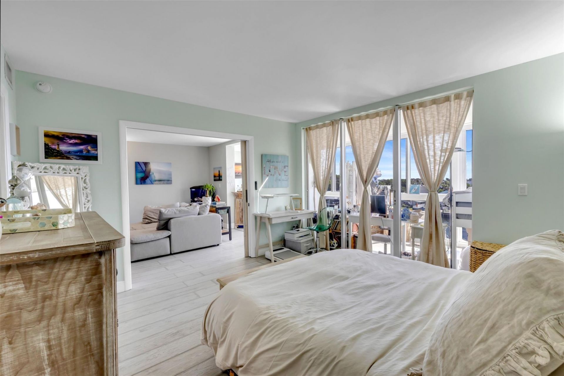 3100 NE 49th Street, Unit 503, Fort Lauderdale, FL 33308 Photo