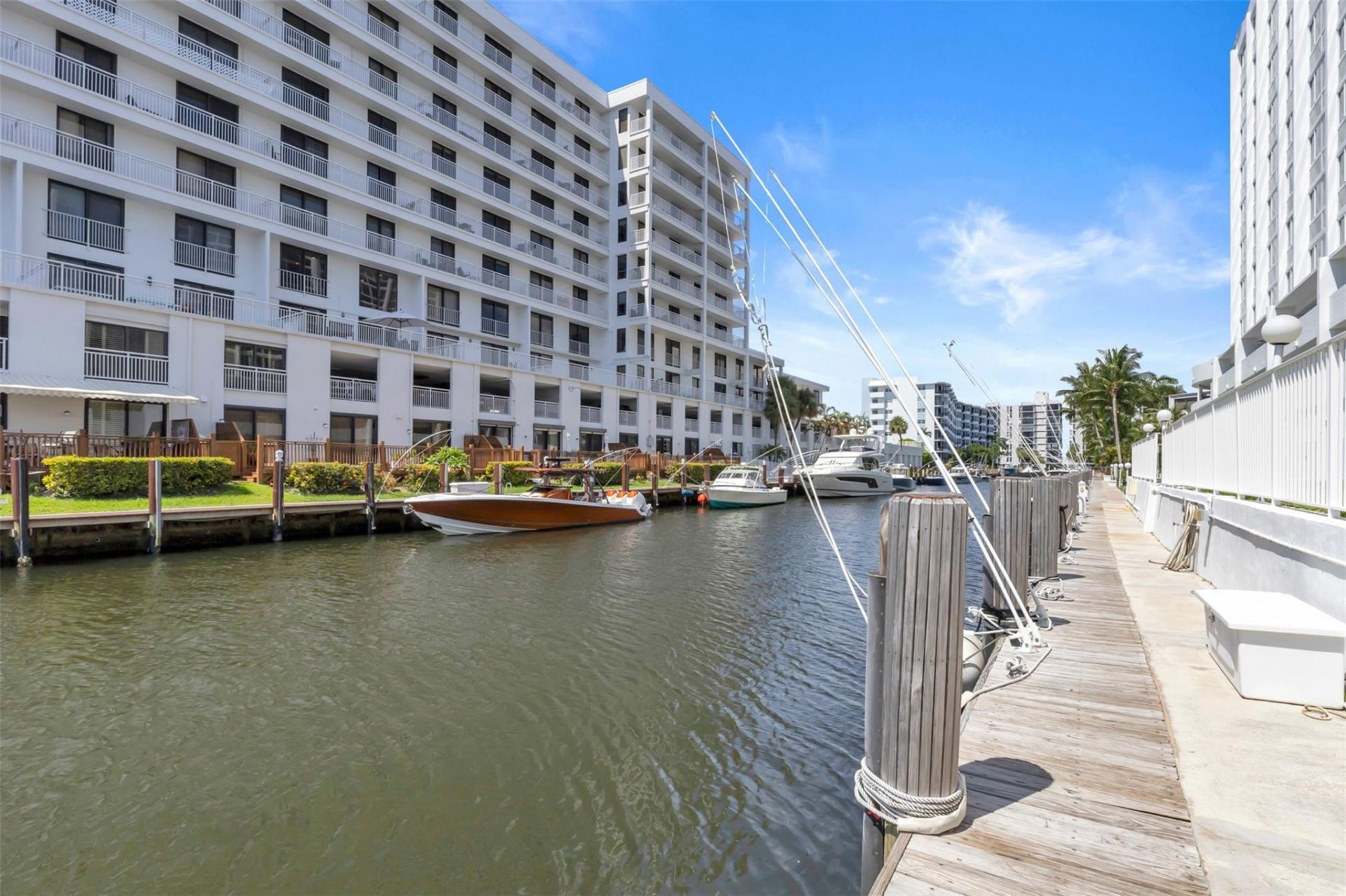 3100 NE 49th Street, Unit 503, Fort Lauderdale, FL 33308 Photo